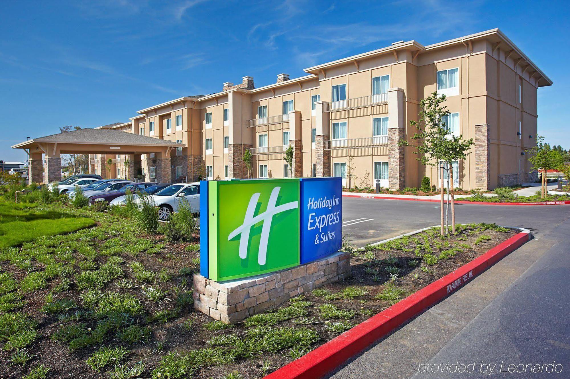 Holiday Inn Express Hotel & Suites Napa Valley-American Canyon, An Ihg Hotel Exterior photo