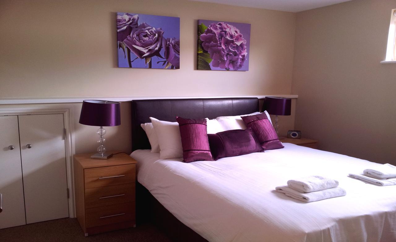 Your Stay Bristol Cabot Mews Room photo