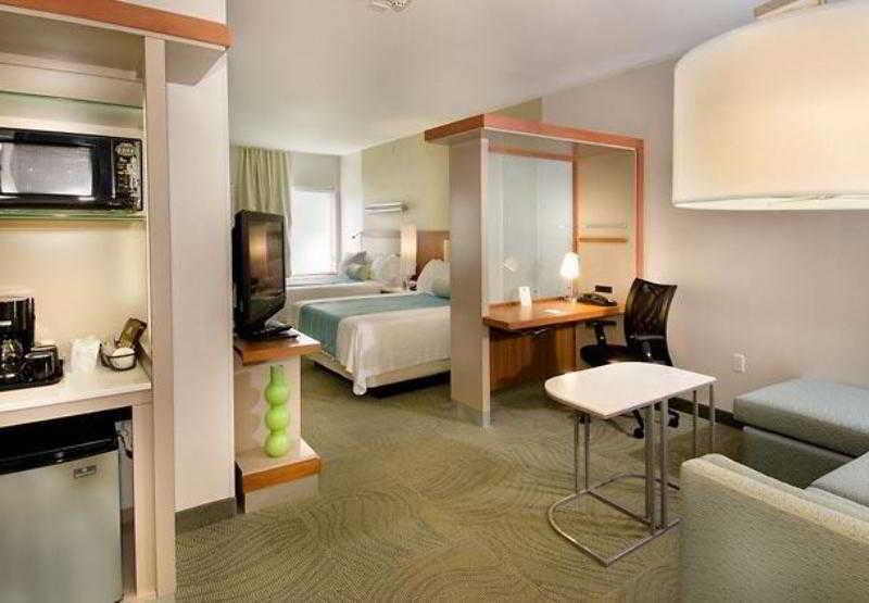 Springhill Suites By Marriott San Antonio Airport Room photo