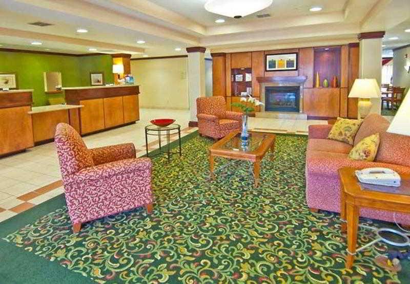 Fairfield Inn & Suites By Marriott Edmond Interior photo