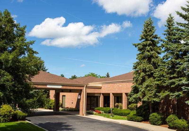 Courtyard By Marriott Boston Norwood/Canton Exterior photo