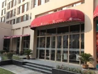 Yigoo Business Hotel Shanghai Exterior photo