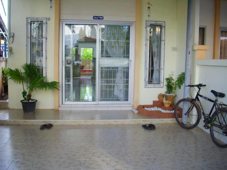 Serene Guest House Surat Thani Exterior photo