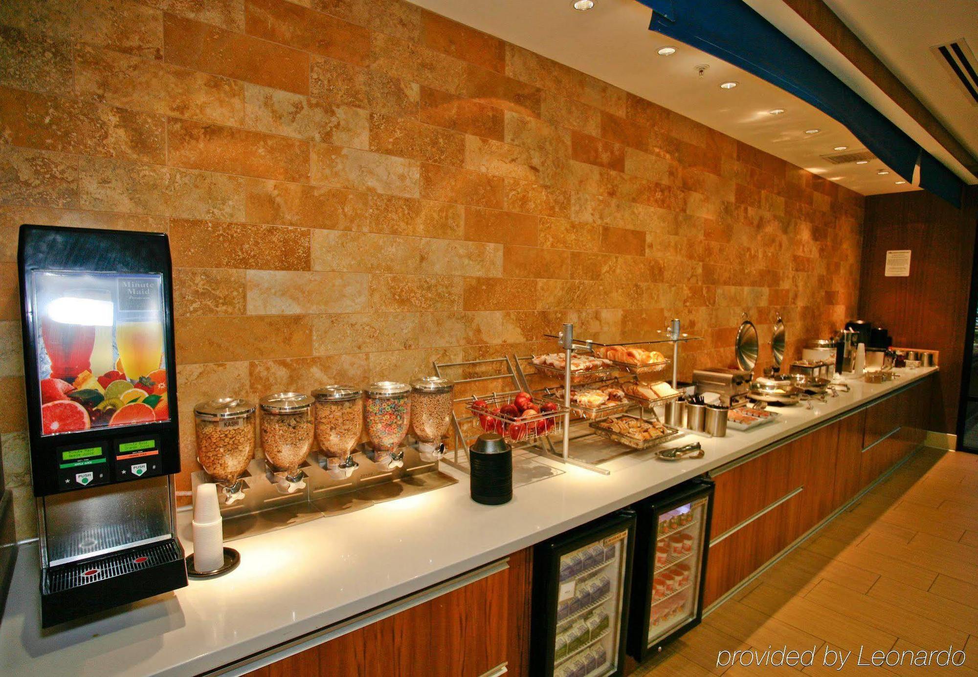 Springhill Suites Temecula Valley Wine Country Restaurant photo