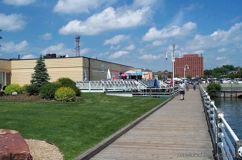 Delta Hotels By Marriott Sault Ste. Marie Waterfront Exterior photo