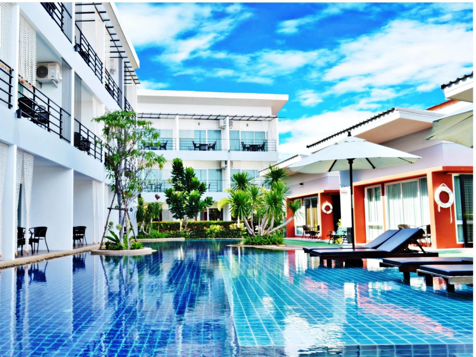 Milano Huahin Hotel Exterior photo