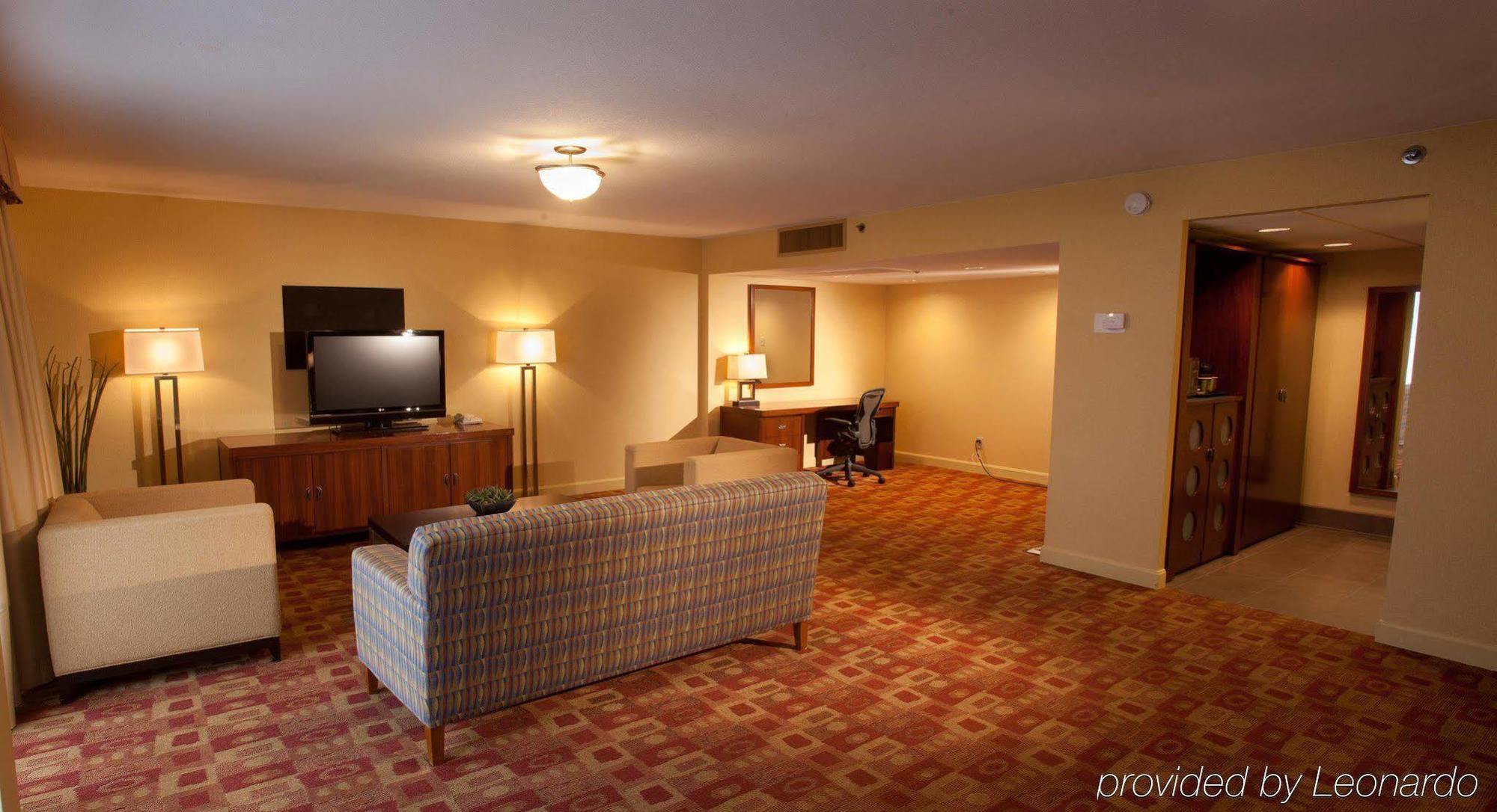 Doubletree By Hilton Dfw Airport North Hotel Irving Room photo
