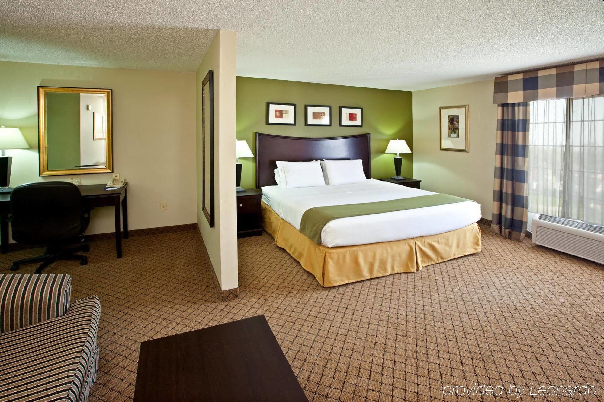 Holiday Inn Express & Suites Harrison, An Ihg Hotel Room photo