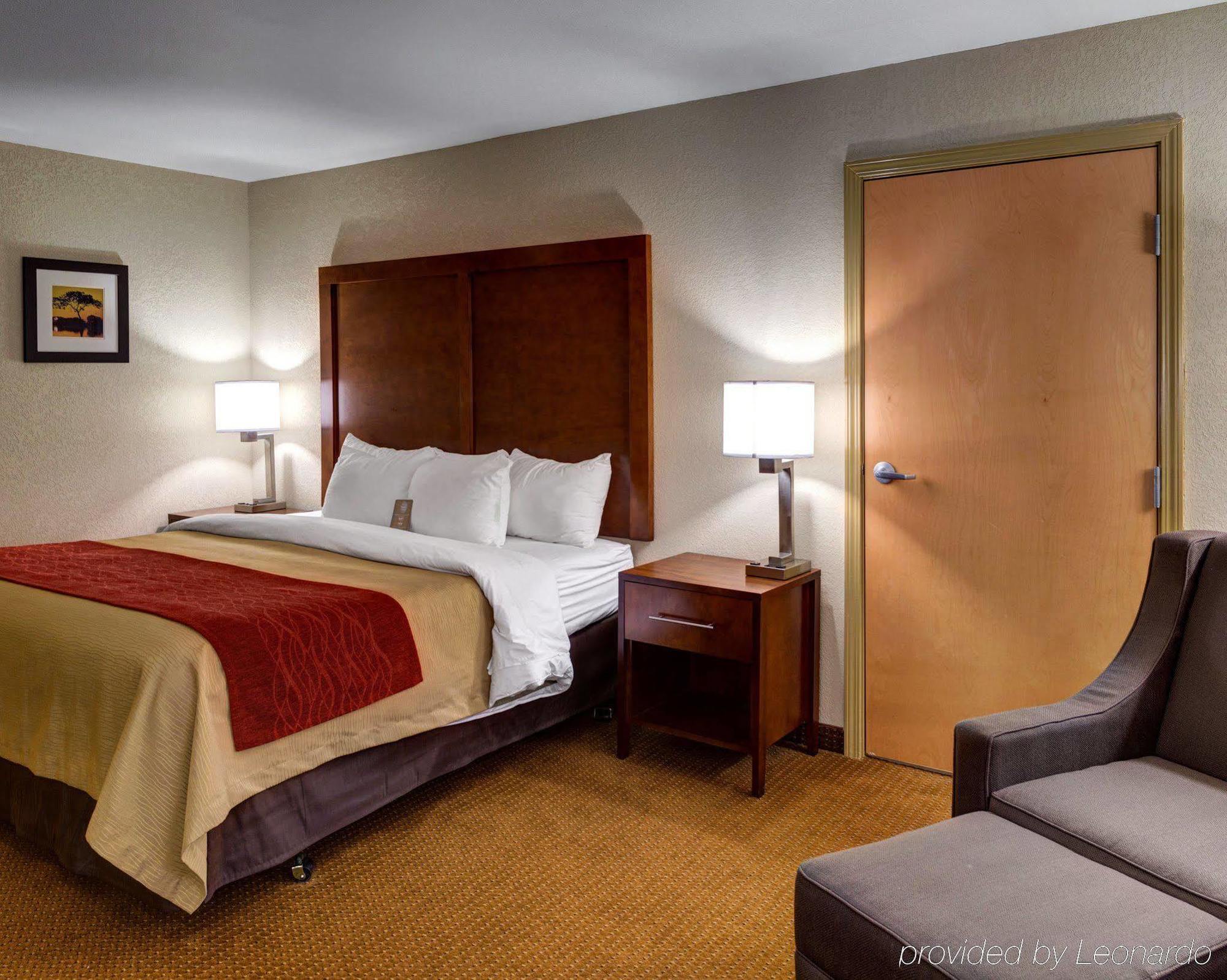 Comfort Inn & Suites Covington - Mandeville Exterior photo