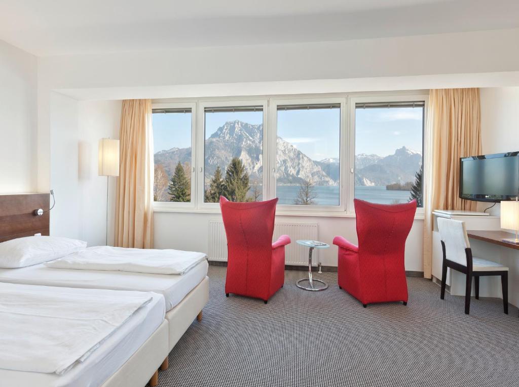 Alpenhotel Altmuenster Room photo
