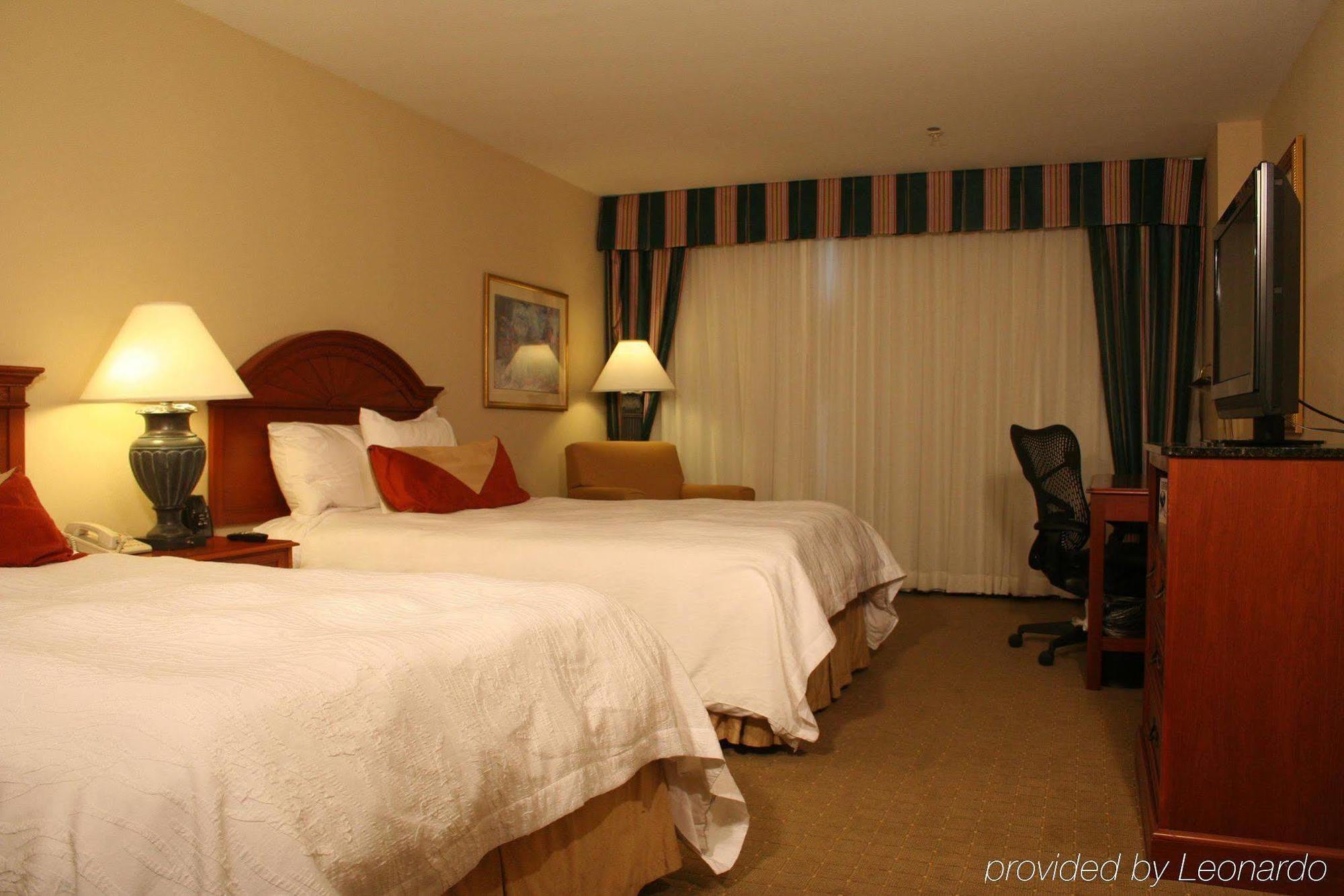 Hilton Garden Inn Oklahoma City Airport Room photo