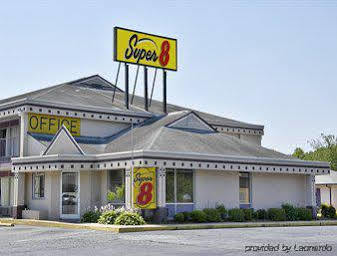 Town And Country Inn Suites Spindale Forest City Exterior photo