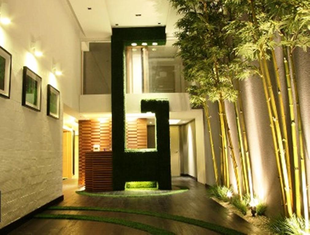 Grass Suites Thonglor Bangkok Exterior photo