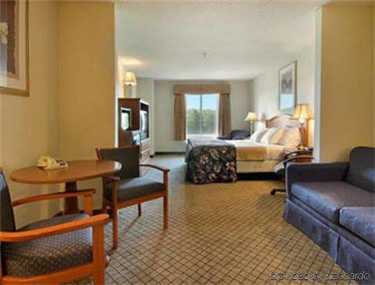 Home Inn & Suites Montgomery Room photo
