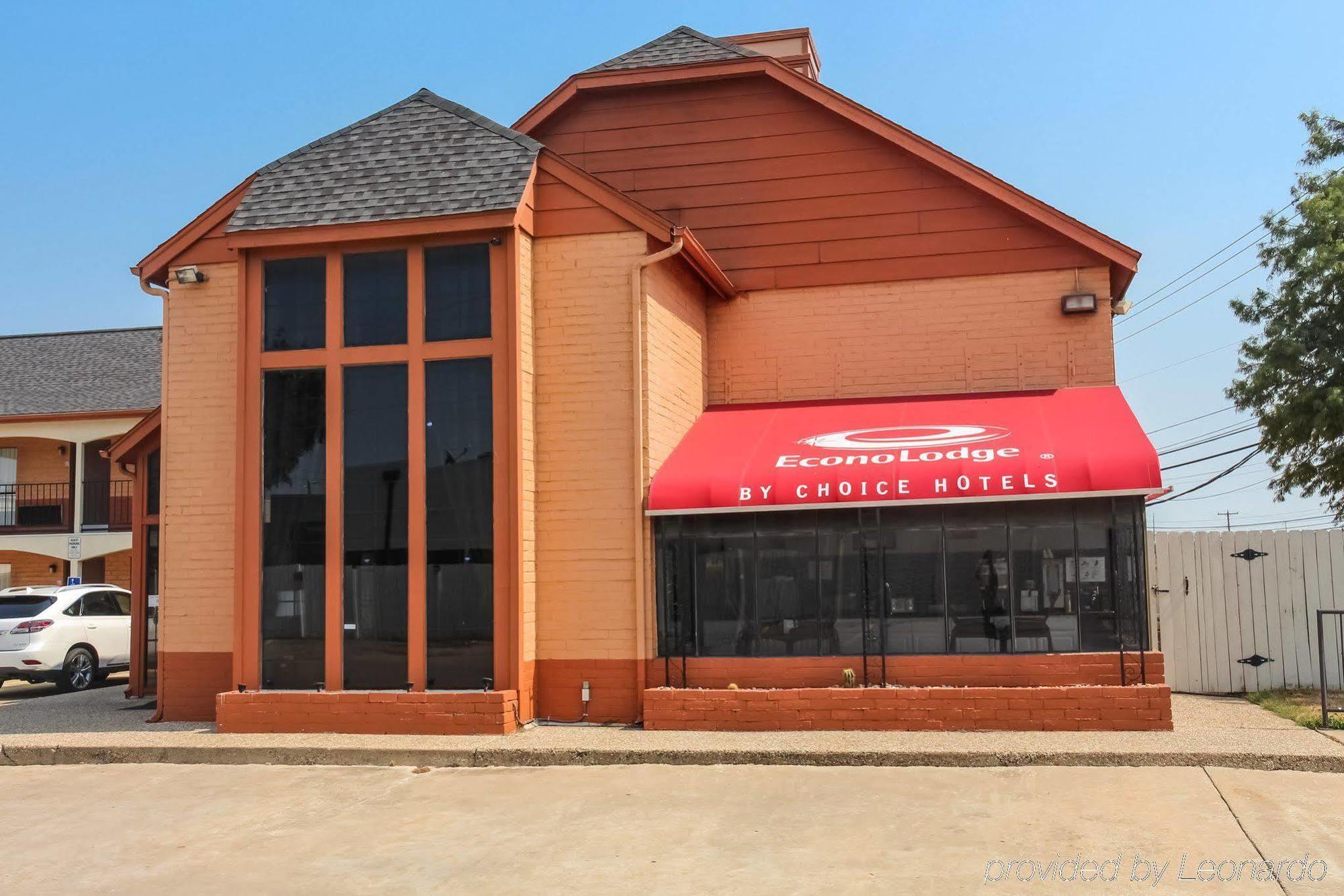 Econo Lodge Arboretum Austin Exterior photo