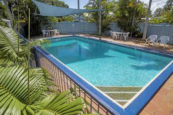 Palms Caravan Park Hervey Bay Exterior photo