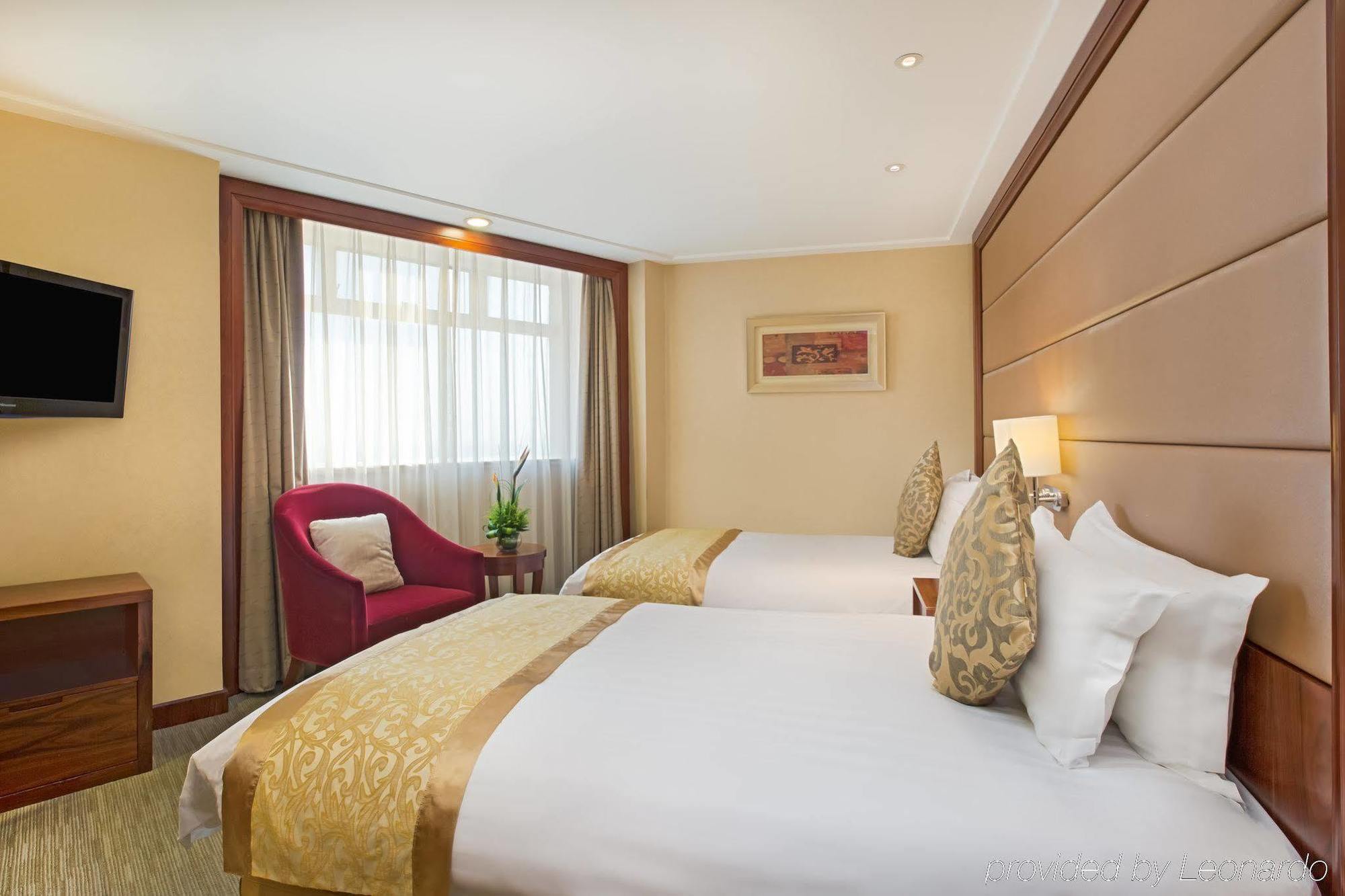 Crowne Plaza Nanjing Hotels & Suites Exterior photo