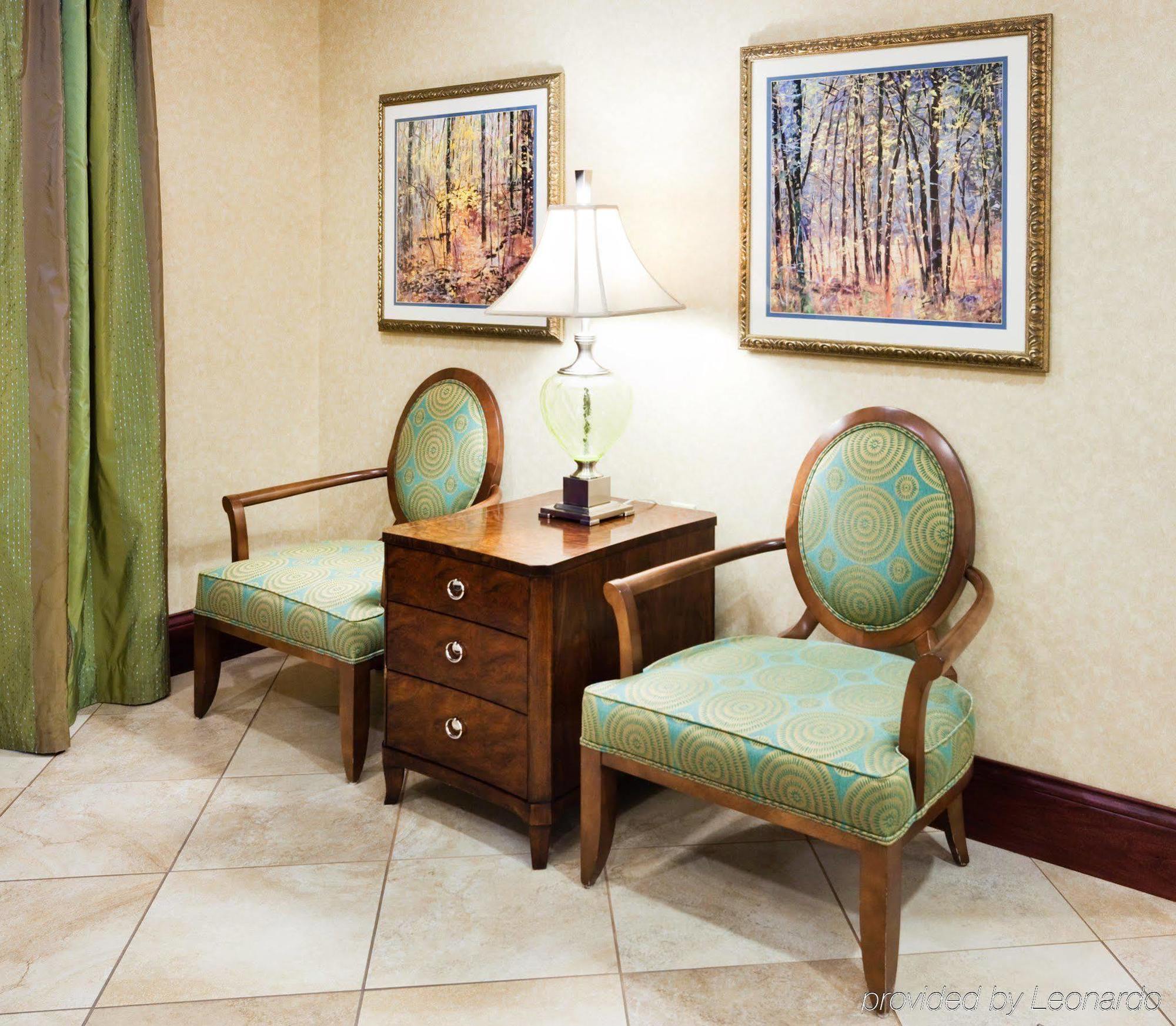 Holiday Inn Express & Suites Lebanon-Nashville Area, An Ihg Hotel Room photo