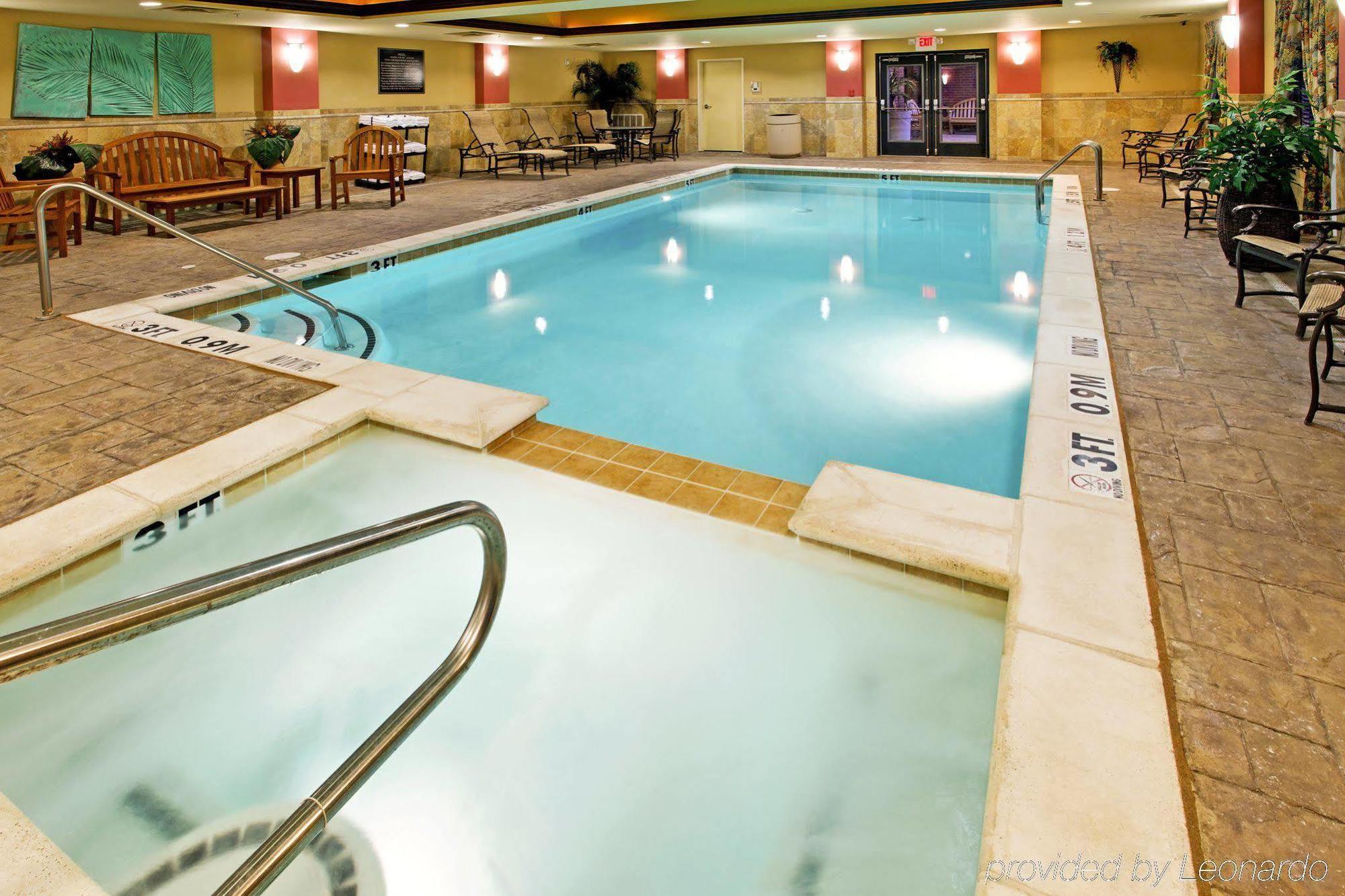 Holiday Inn Express Hotel & Suites Dfw West - Hurst, An Ihg Hotel Facilities photo