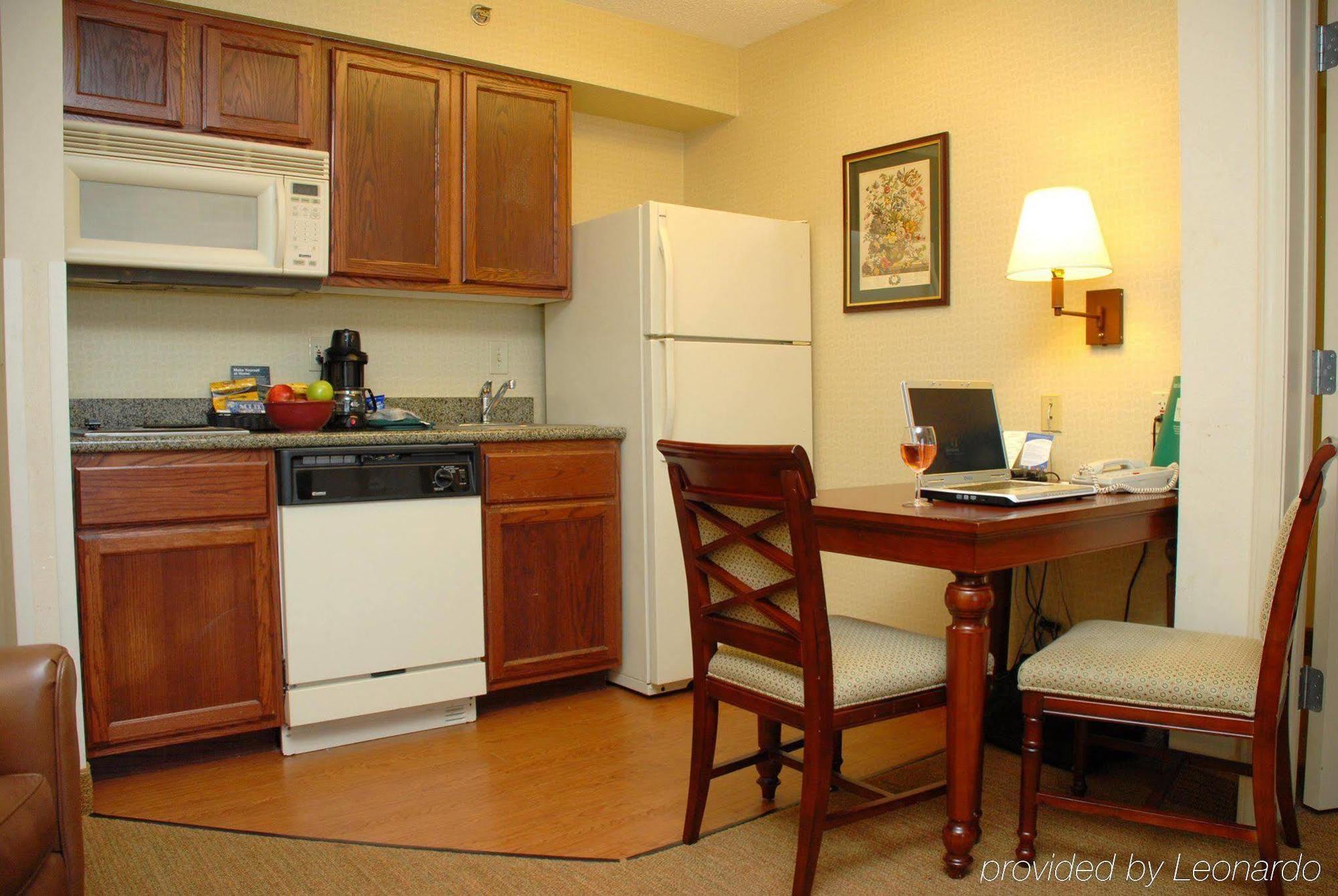 Homewood Suites By Hilton Saint Louis-Chesterfield Exterior photo