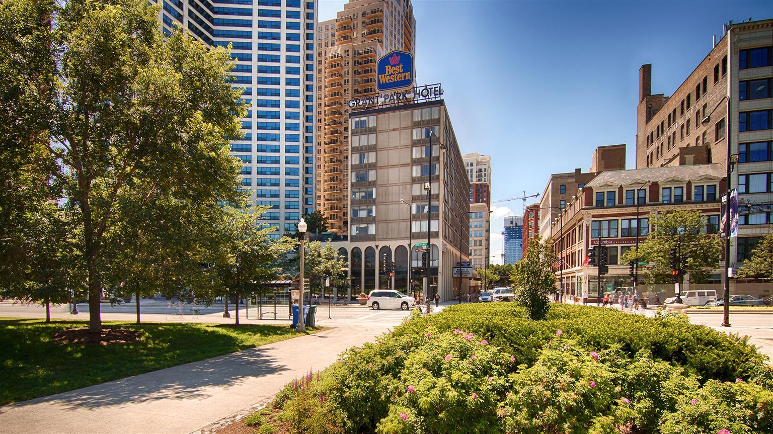 Best Western Grant Park Hotel Chicago Exterior photo