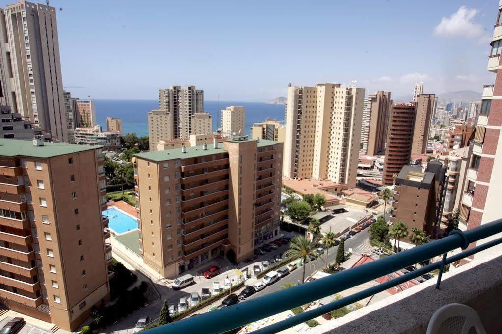 Las Torres Apts Benidorm Exterior photo