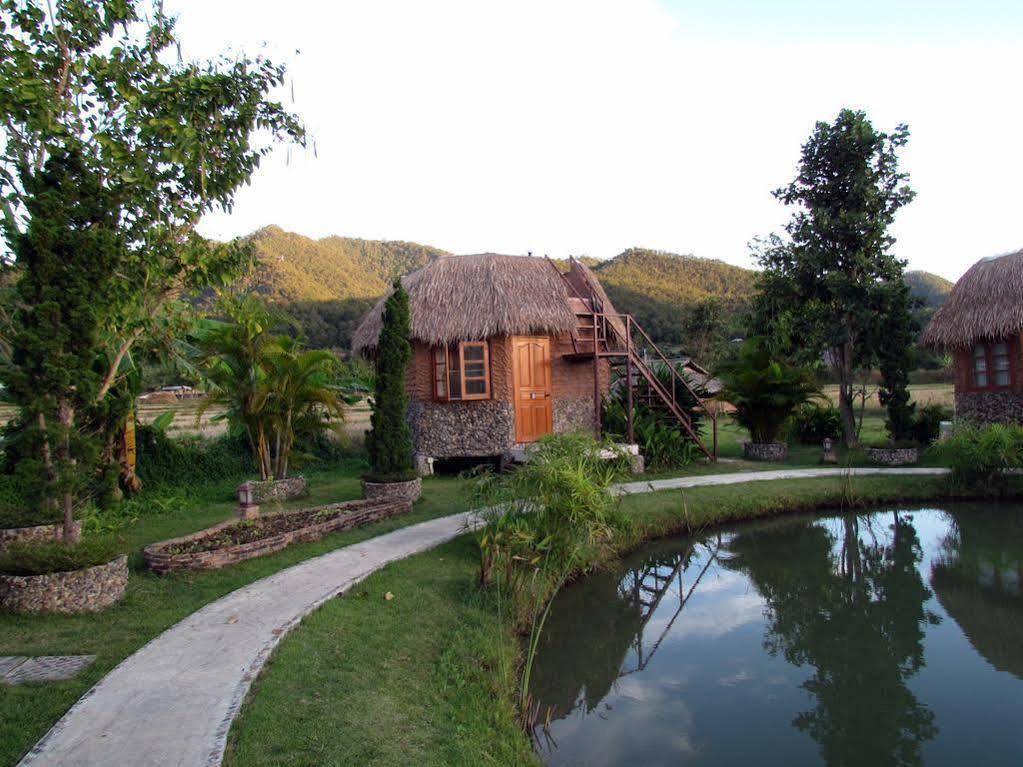 The Countryside Pai Hotel Exterior photo