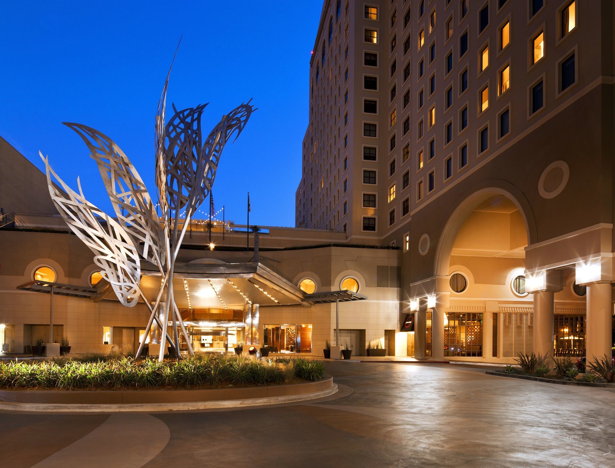 The Westin San Diego Gaslamp Quarter Exterior photo