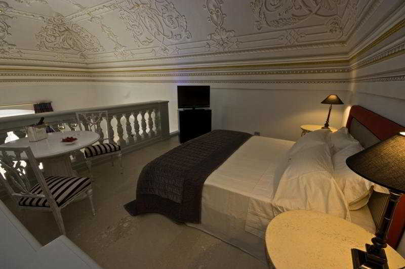 Palazzo Gattini Luxury Hotel Matera Room photo