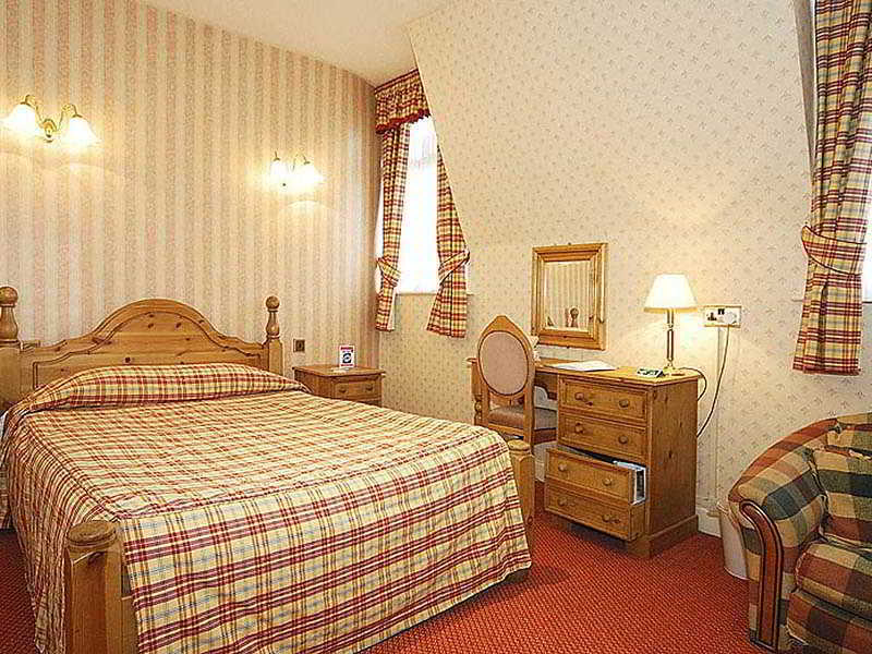 Mercure Doncaster Centre Danum Hotel Room photo
