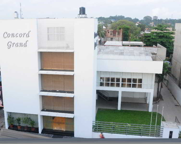 Concord Grand Hotel Dehiwala-Mount Lavinia Exterior photo