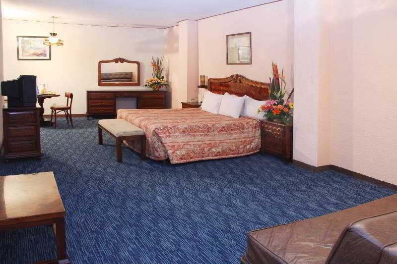 Hotel San Jorge Saltillo Room photo