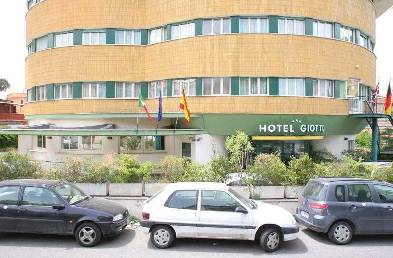 Hotel Giotto Rome Exterior photo