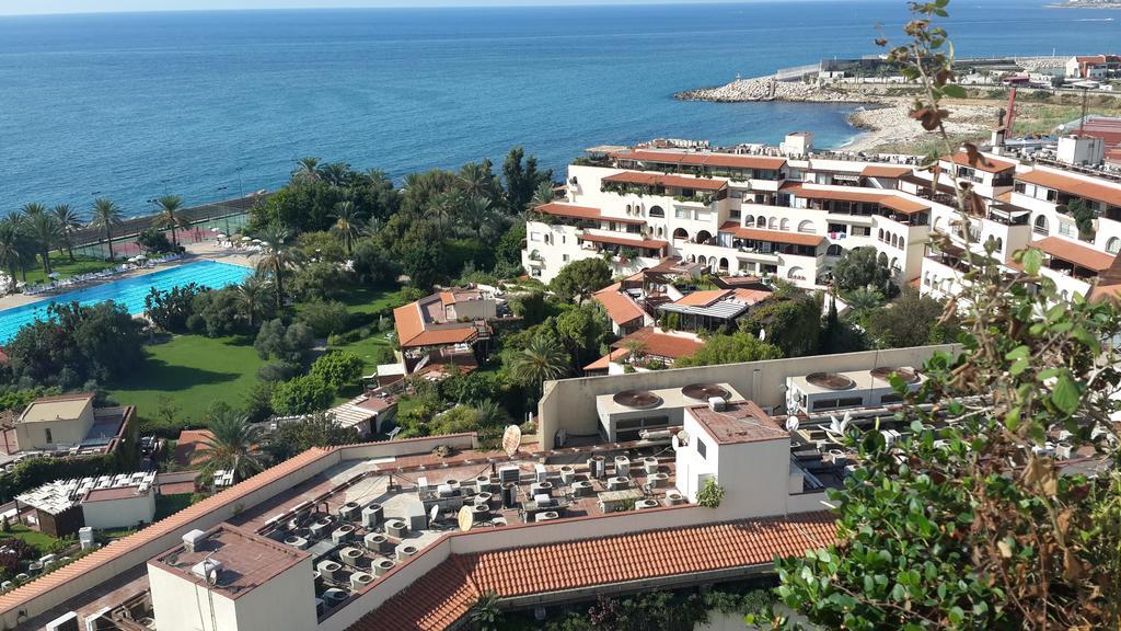 Portemilio Hotel & Resort Jounieh Exterior photo