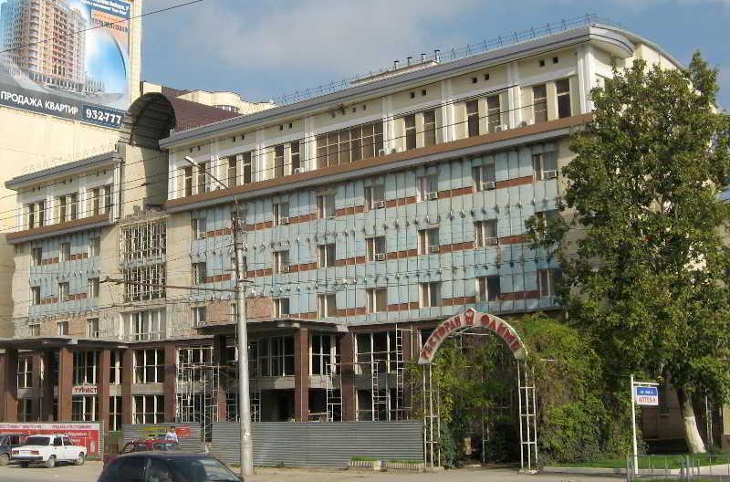 Tourist Makhachkala Hotel Exterior photo