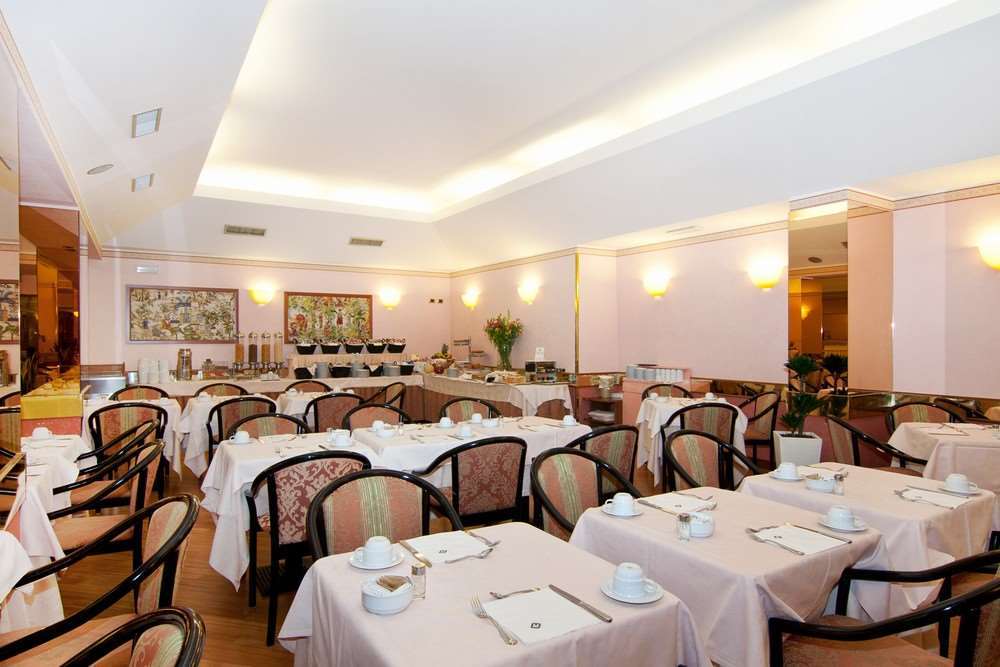 Brunelleschi Hotel Milan Restaurant photo