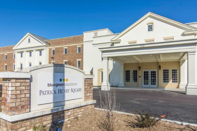 Patrick Henry Square Hotel Williamsburg Exterior photo