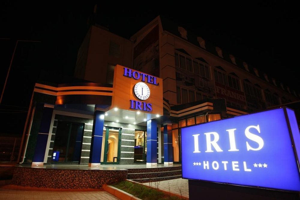 Iris Hotel Chisinau Exterior photo