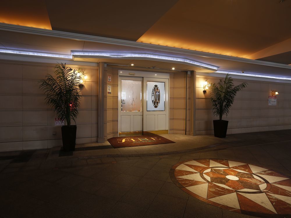 Hotel Fine Himeji 1 (Adults Only) Exterior photo