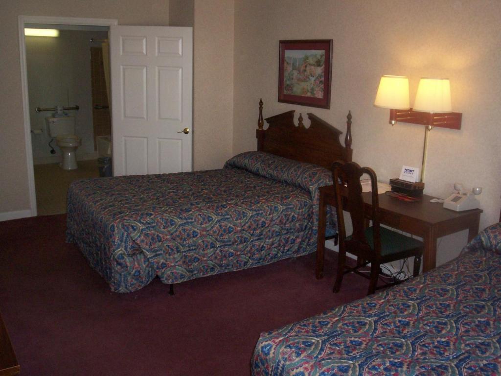 Rime Garden Inn & Suites Birmingham Room photo