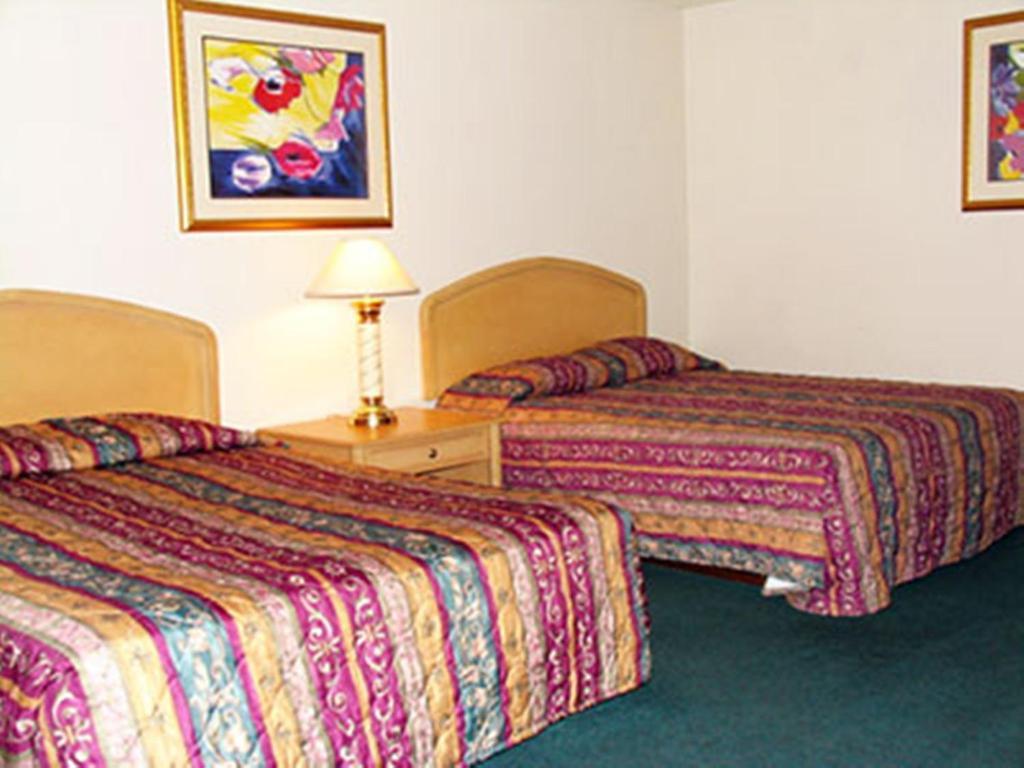 El Rancho Motel Lodi Room photo