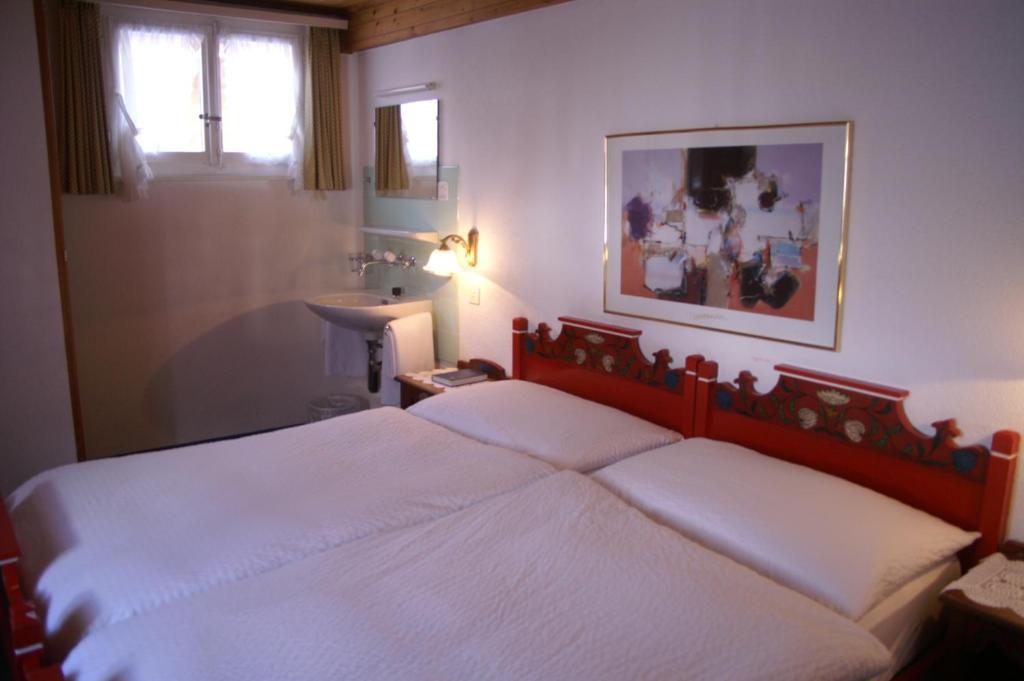 Haus Darioli Hotel Zermatt Room photo
