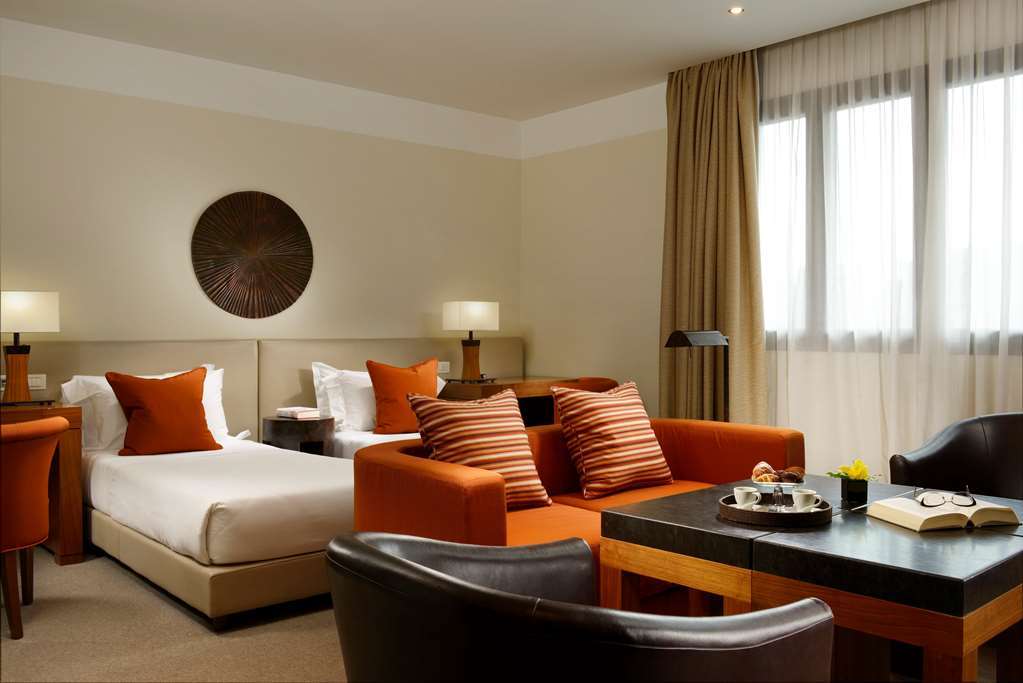 Milan Suite Hotel Room photo
