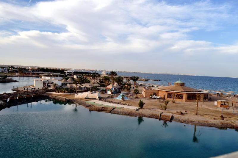 Golden 5 Diamond Beach Hotel & Resort Hurghada Exterior photo