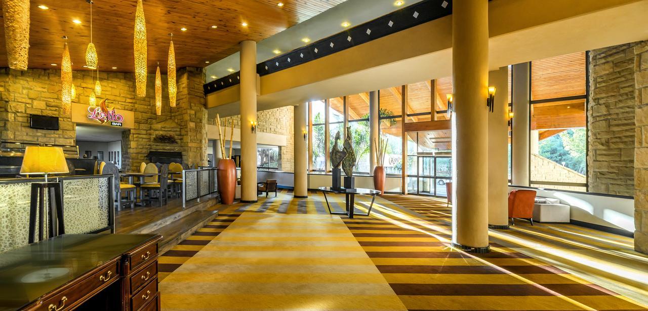 Avani Lesotho Hotel & Casino Maseru Exterior photo