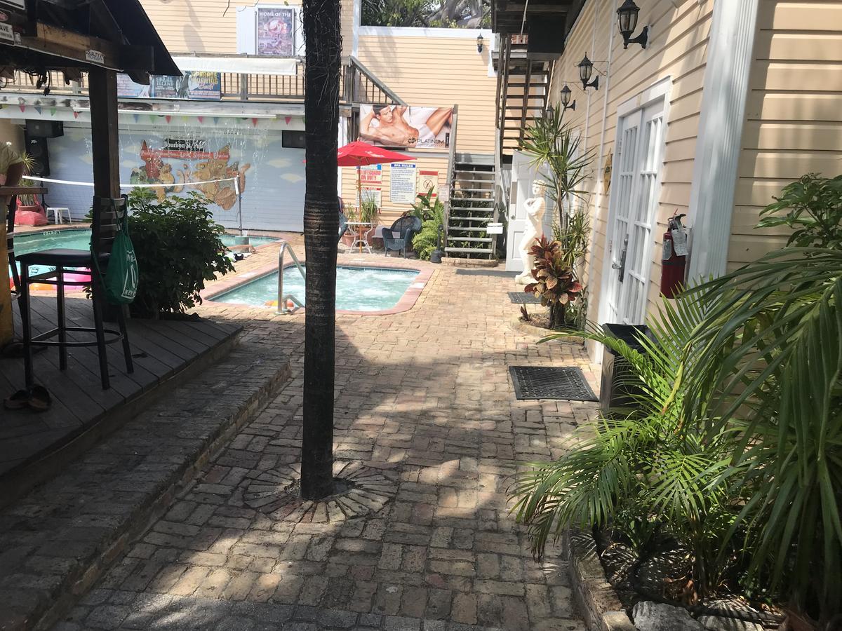 New Orleans House - Gay Male Adult Guesthouse Key West Exterior photo