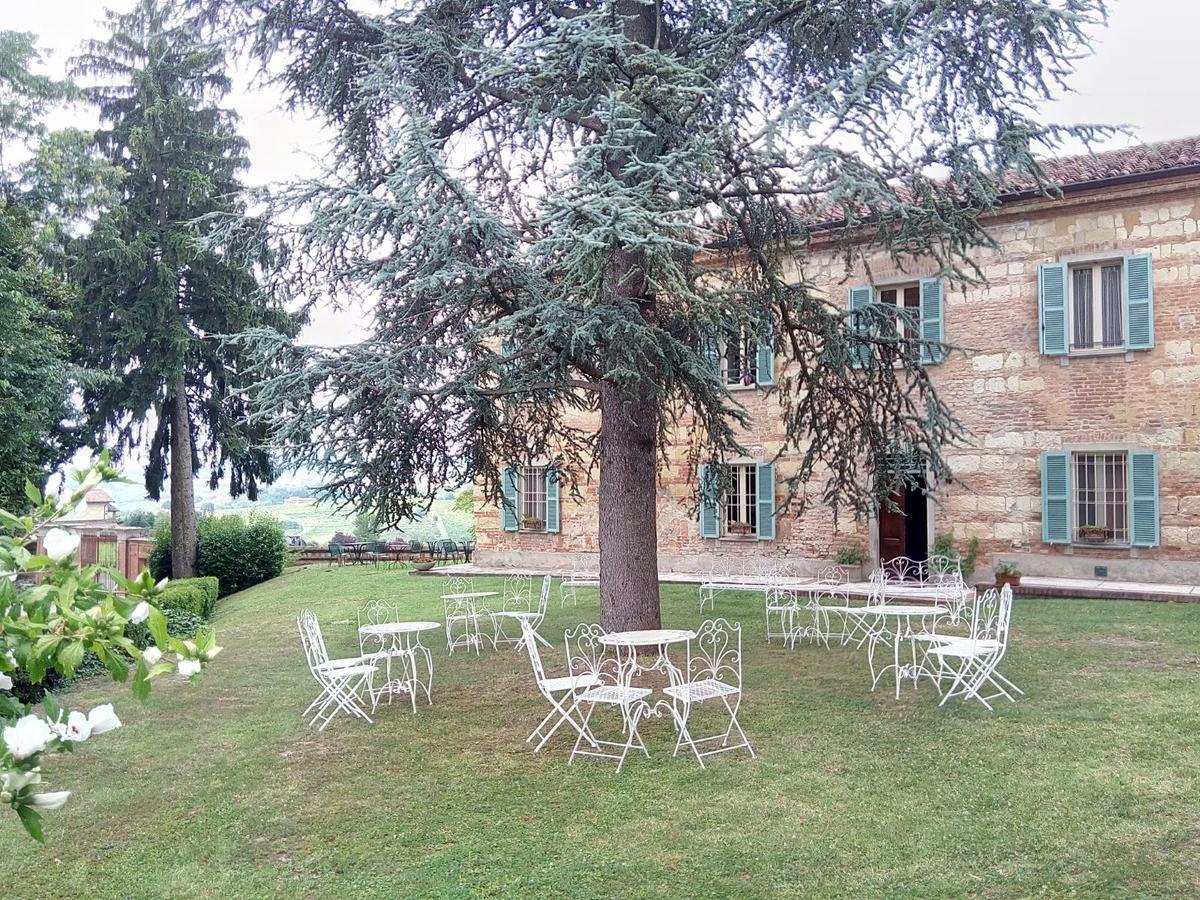 Castello Di Uviglie Villa Rosignano Monferrato Exterior photo