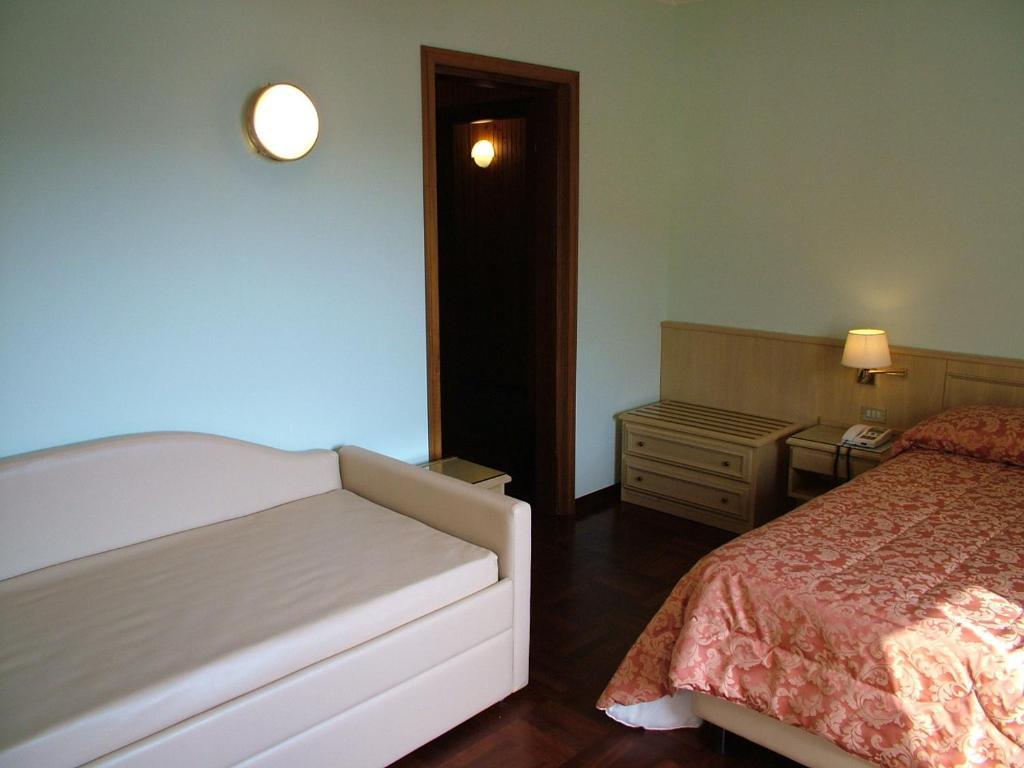 Hotel Garni Del Lago Scanno Room photo