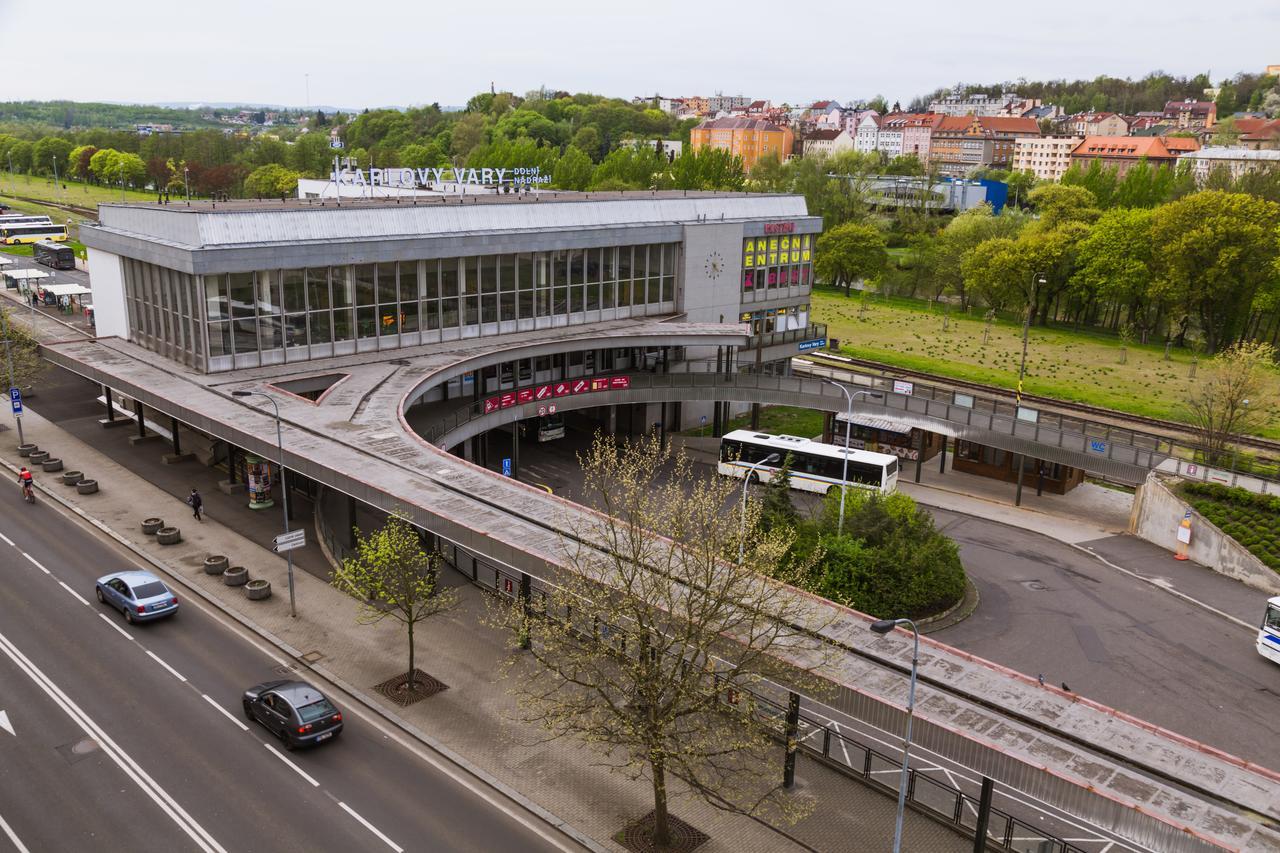 Hotel Adria Karlovy Vary Exterior photo