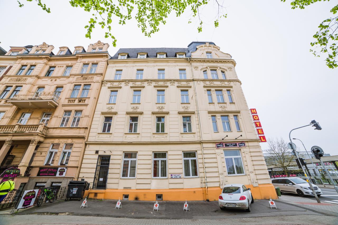 Hotel Adria Karlovy Vary Exterior photo